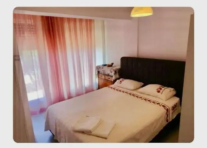 Iz Tur Sitesinde Oezel Plajli *