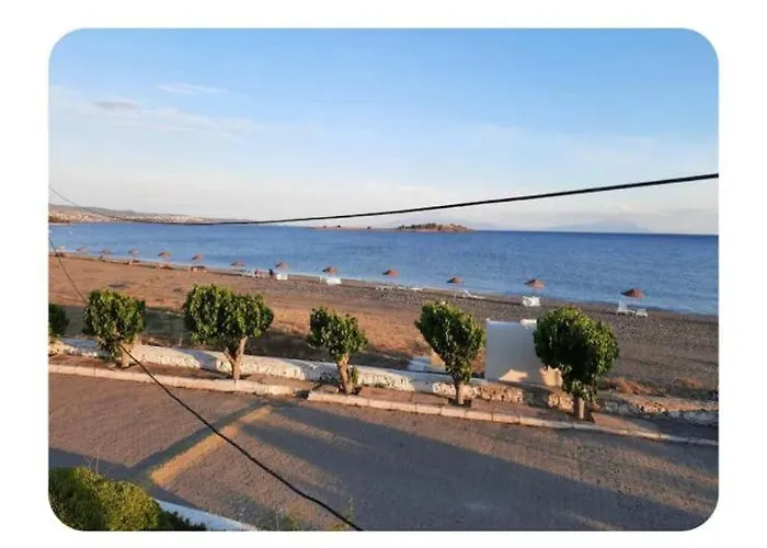 Iz Tur Sitesinde Oezel Plajli Villa *